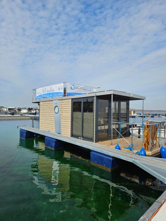 Mobiles Hausboot El'Milia Hotel Braunsbedra Exterior photo