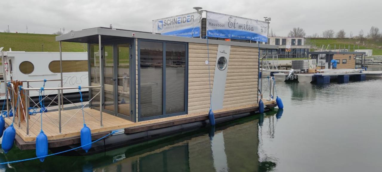 Mobiles Hausboot El'Milia Hotel Braunsbedra Exterior photo